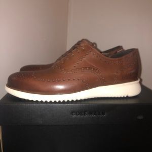 NIB 2.ZER0GRAND Wingtip Brown size 10.5